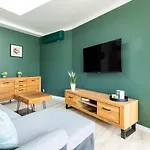 Komfortowy Victus Z 3 Sypialniami By Renters * 索波特